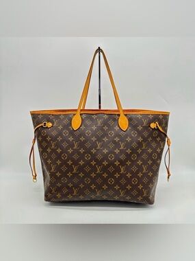Louis Vuitton 
LV Monogram Neverfull GM